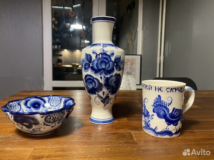 Посуда гжель и зарубежная роспись под гжель