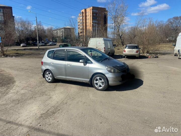 Honda Fit 1.3 CVT, 2002, 290 000 км