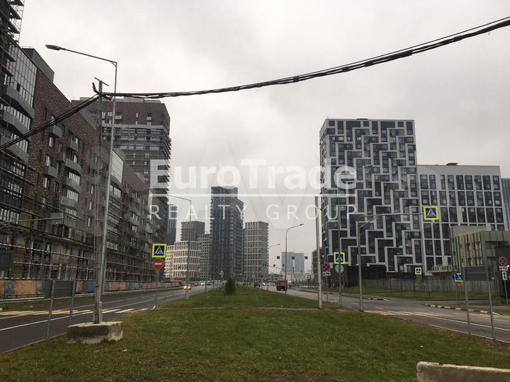 Сдам торговое помещение, 241 м²