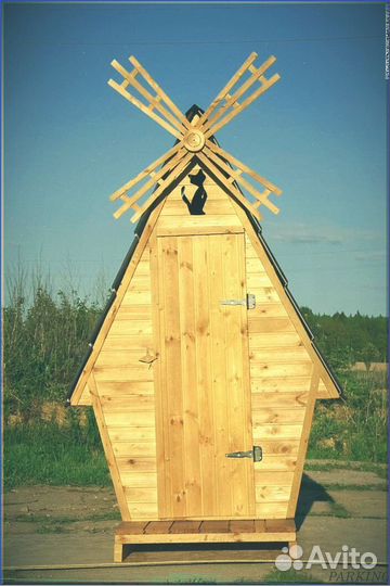 Дачный туалет с декором KSL