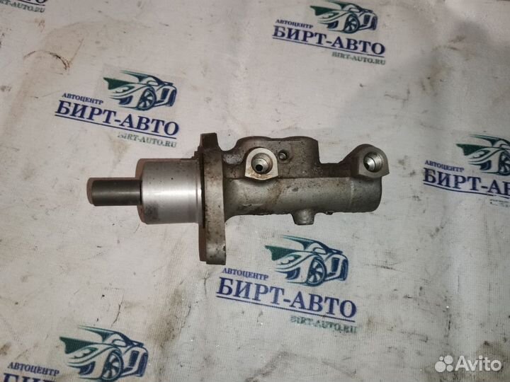 Цилиндр тормозной главный Ford Focus II (2005—2008