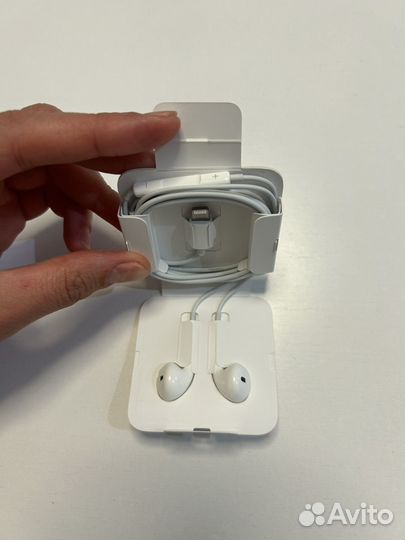 Наушники apple earpods lightning