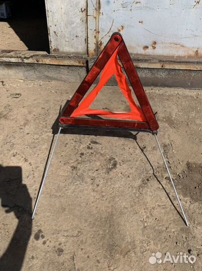 Аварийный знак volkswagen