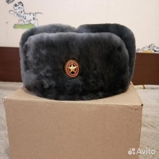 Офицерская меховая шапка (белка )