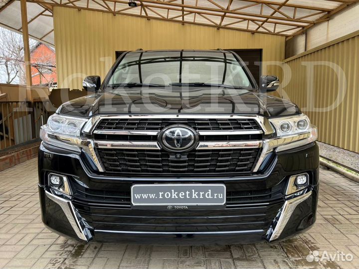 Обвес Toyota Land Cruiser 200 стиль 21 + решетка