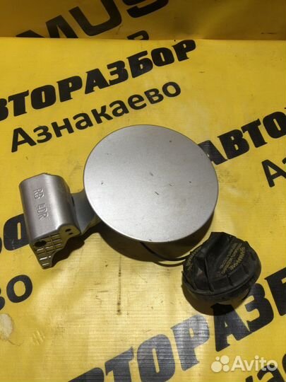 Лючок бензобака Hyundai Solaris