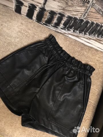 Кожаные шорты