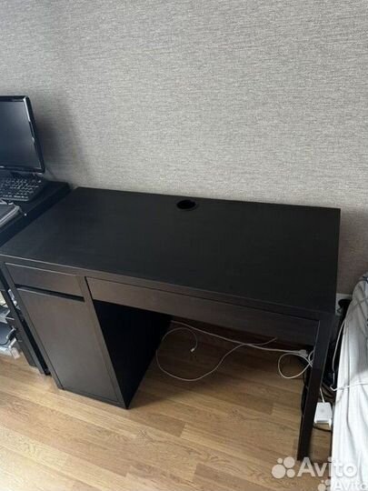 Письменный стол IKEA бу