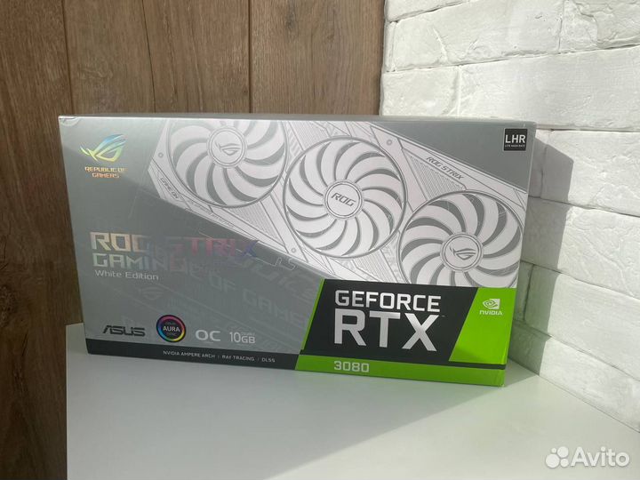 Asus Rog Strix RTX 3080 White Edition