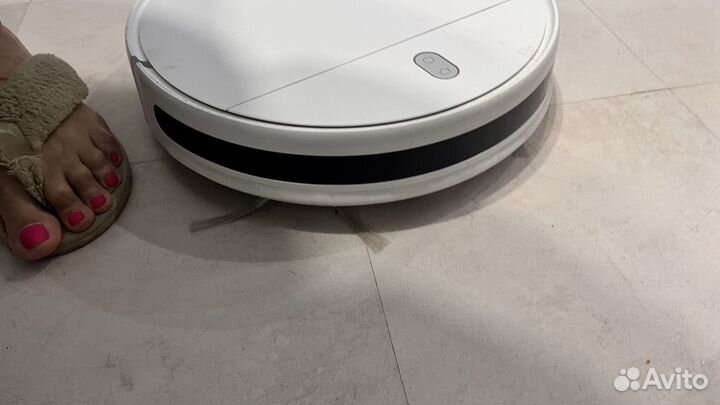Робот-пылесос Xiaomi Mi Robot Vacuum-Mop Essential