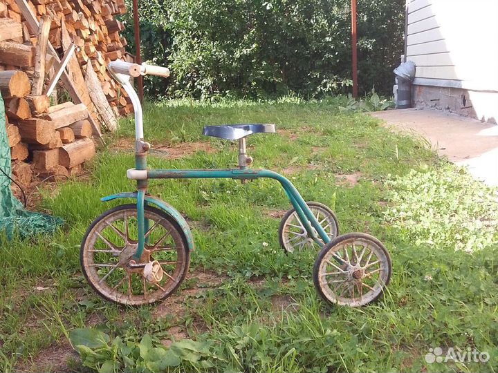 Детский трехколесный велосипед СССР
