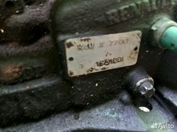 Блок двигателя K4M Renault Scenic 1