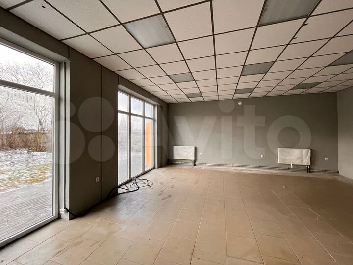 Торговая площадь, 67 м²