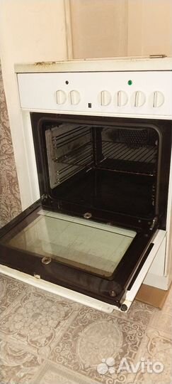 Плита стеклокерамика Siemens