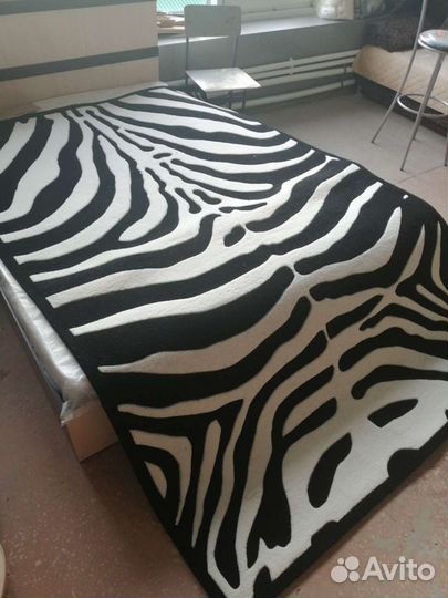 Ковёр новый