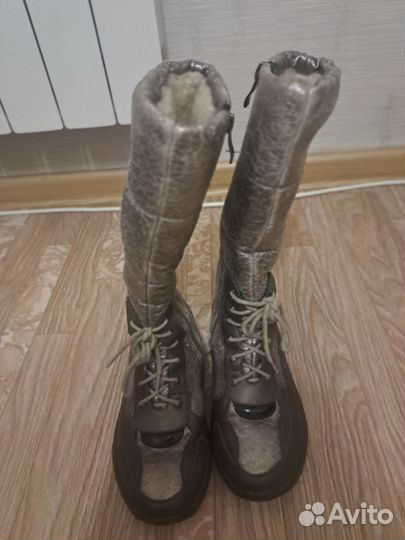 Сапоги для девочки 34р