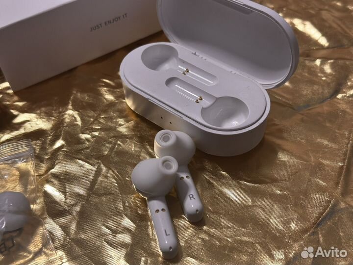 Беспроводные наушники QCY T3 белые