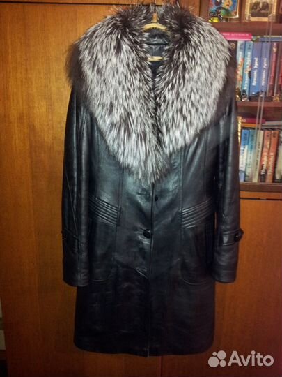 Продам кожаный плащ