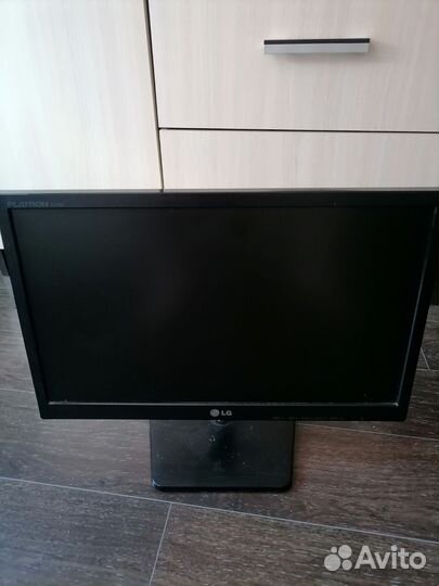 Монитор lg flatron e 1942 19