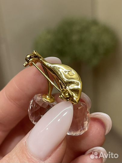 Брошь Swarovski