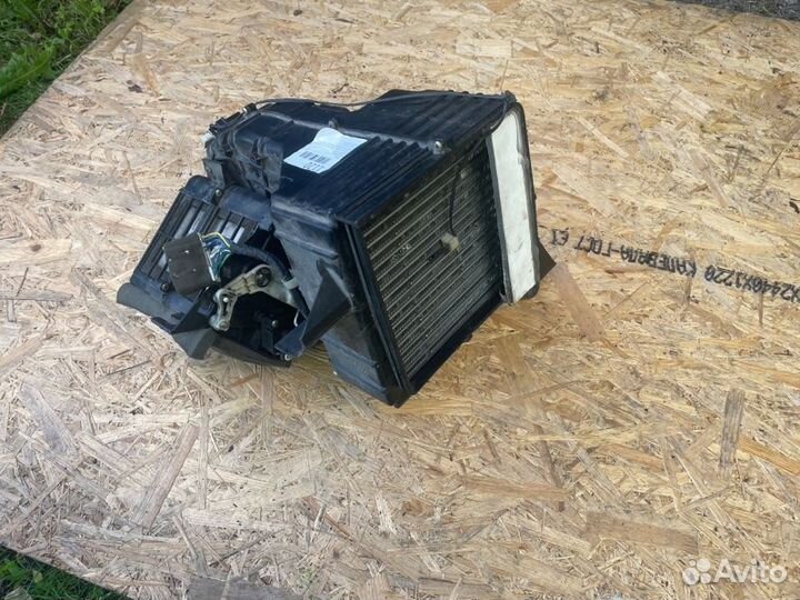 Отопитель салона (печка) в сборе Kia Sportage 1