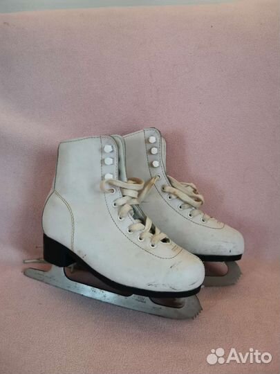 Коньки фигурные 35