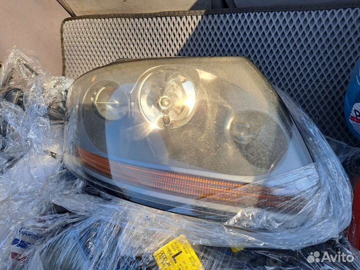 Фары передние Audi tt 99-2006