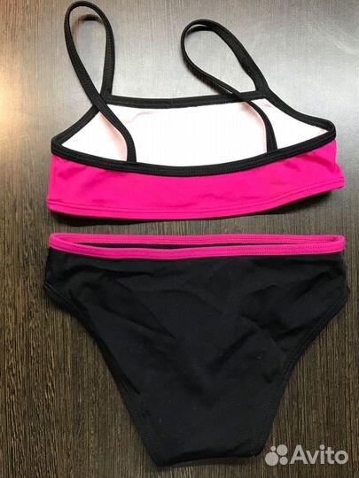 Купальники детские новые на 3-5 лет