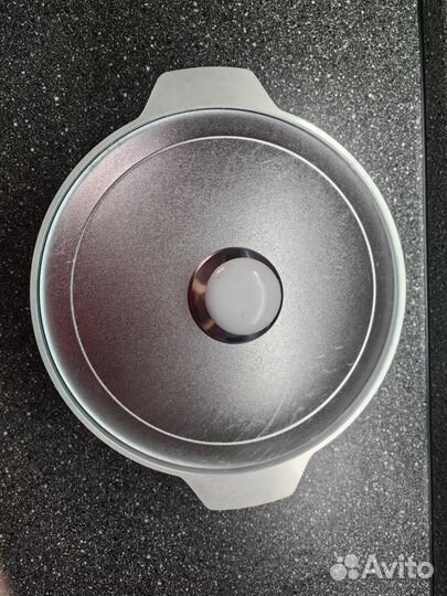 Жаровня / сковорода литая 24 см, 22см