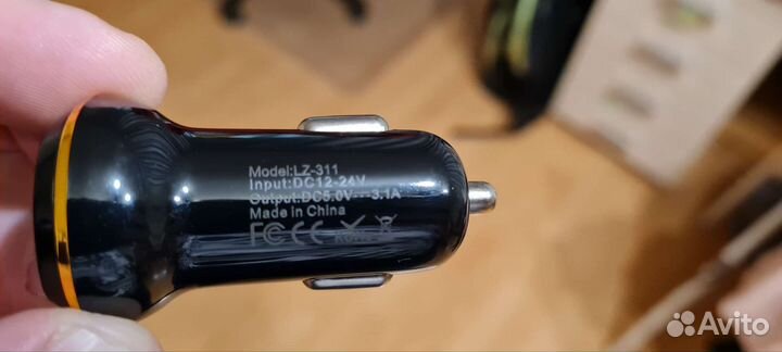 Автомобильное зарядное устройство 5V 3.1A LZ-311