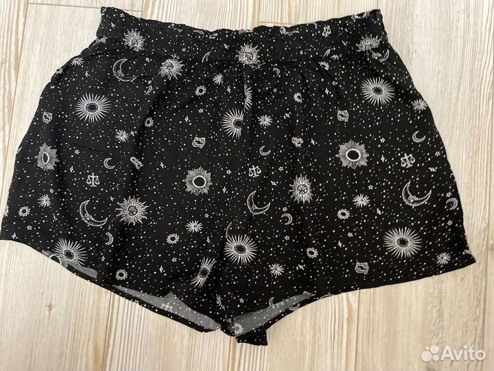 H&M Шорты на резинке со знаками зодиака EUR 42 XL