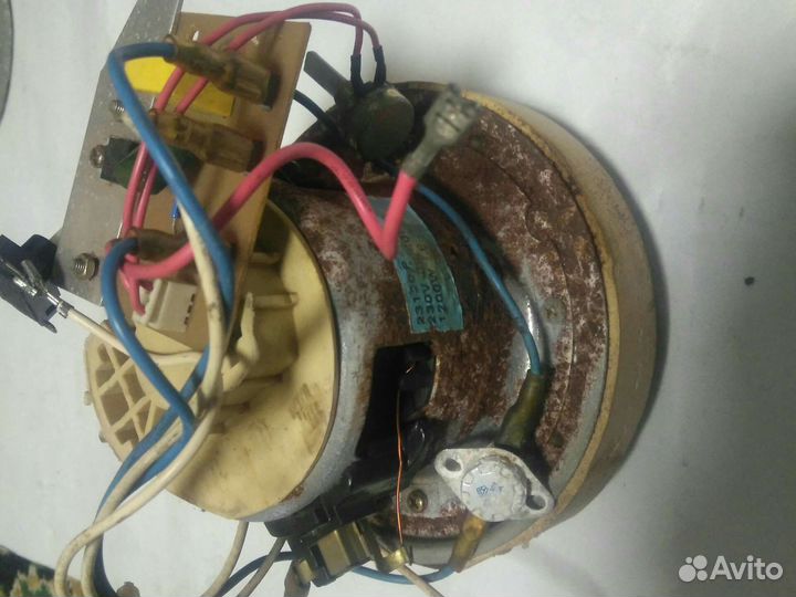 Мотор от пылесоса