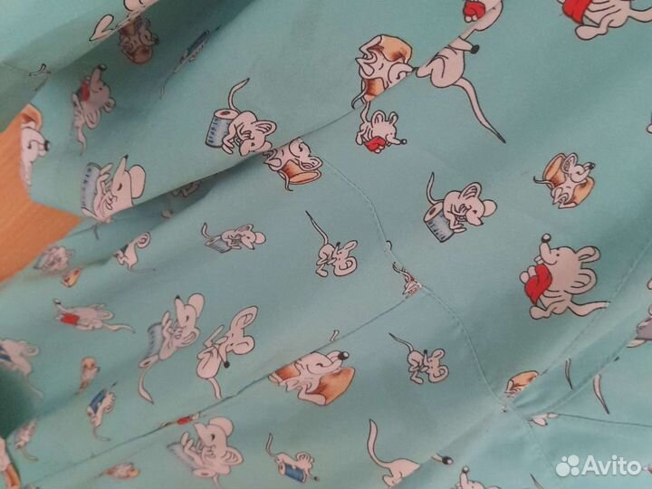 Медицинский костюм женский 46 размера