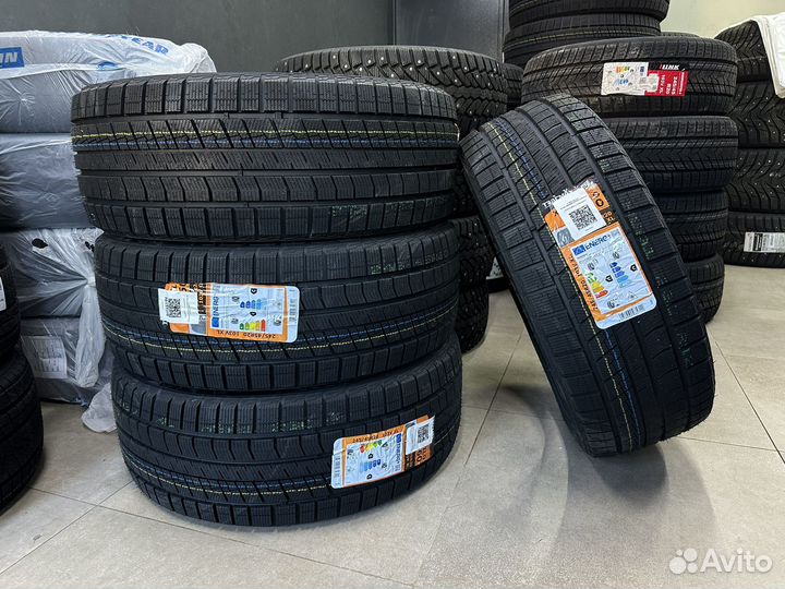 Tracmax X-Privilo S330 245/45 R20 103V