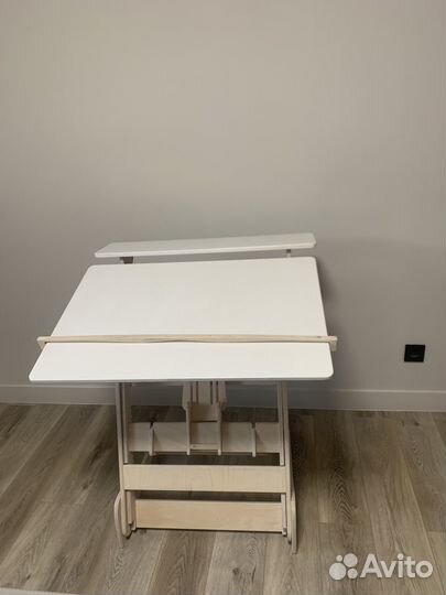 Письменный стол 