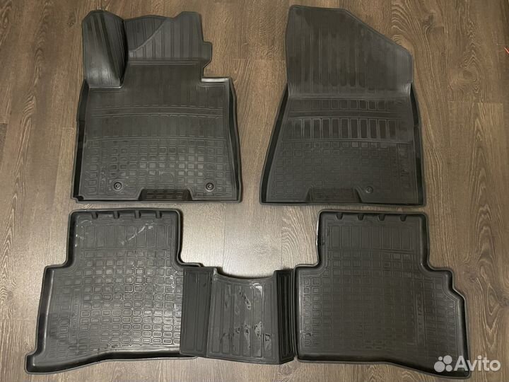 Коврики резиновые в Kia Sportage