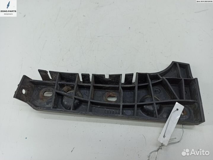 Кронштейн бампера переднего 4B0807284B на Audi A6 C5 (1997-2005)
