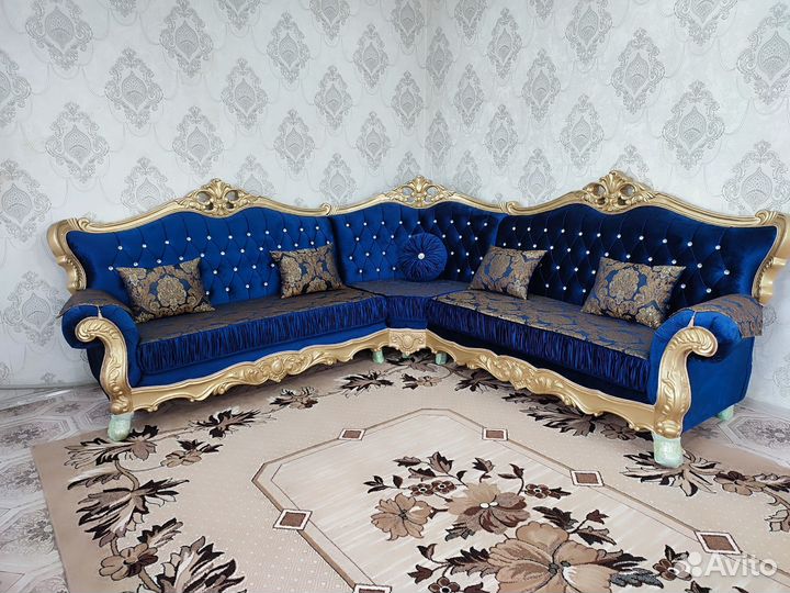 Королевсвкий угловой диван