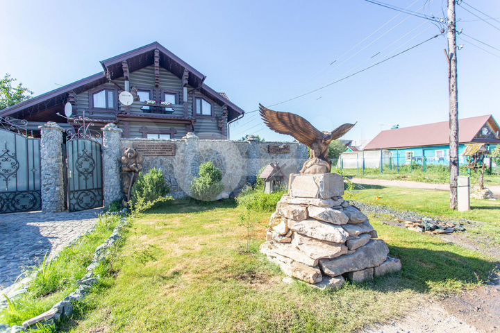 Дом 200 м² на участке 6 сот.