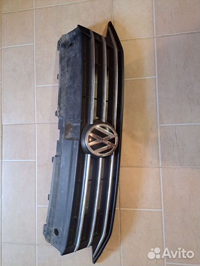 Решетка радиатора Volkswagen Polo 5 Restail Sedan