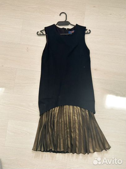 Платье trussardi jeans 40