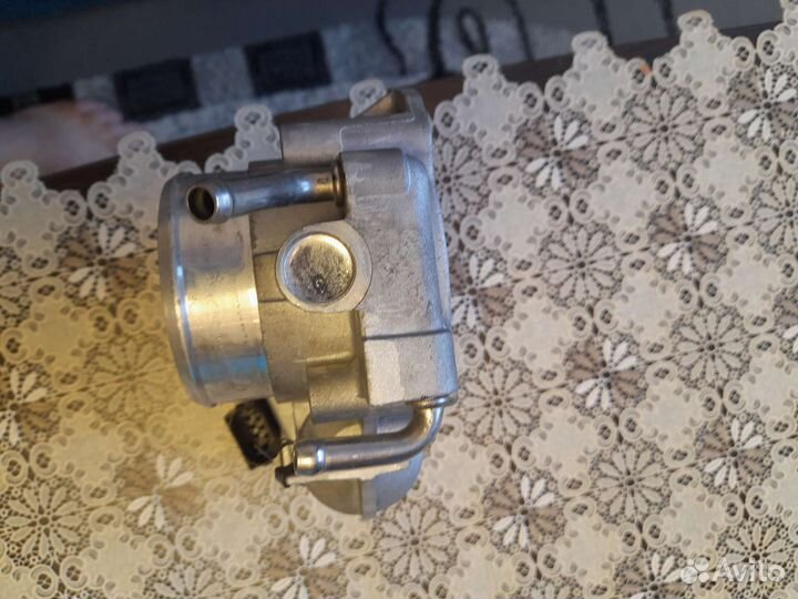 Дросельная. заслонка Hyundai ix 35 / KIA Sportage