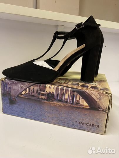 Туфли женские 39 размер