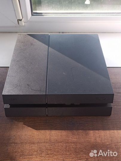 Sony PS4 fat