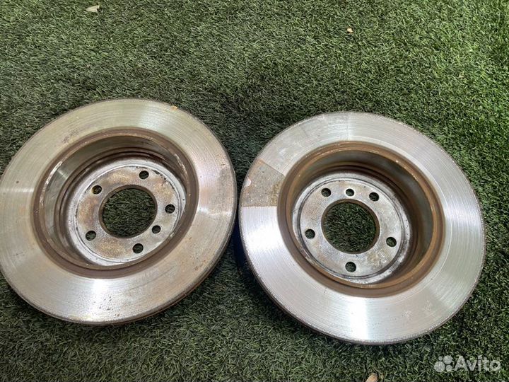 Диск тормозной задний Bmw 5 E60 M54B30 2004