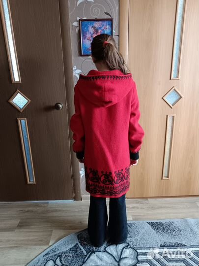 Пальто на девочку