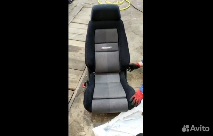 Сиденья Recaro LS откидные купе