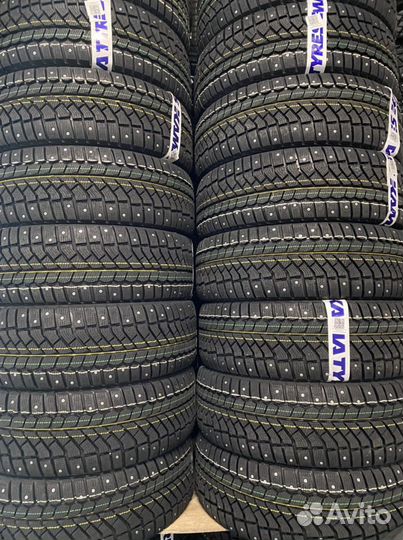Viatti Brina Nordico V-522 215/55 R17 94T