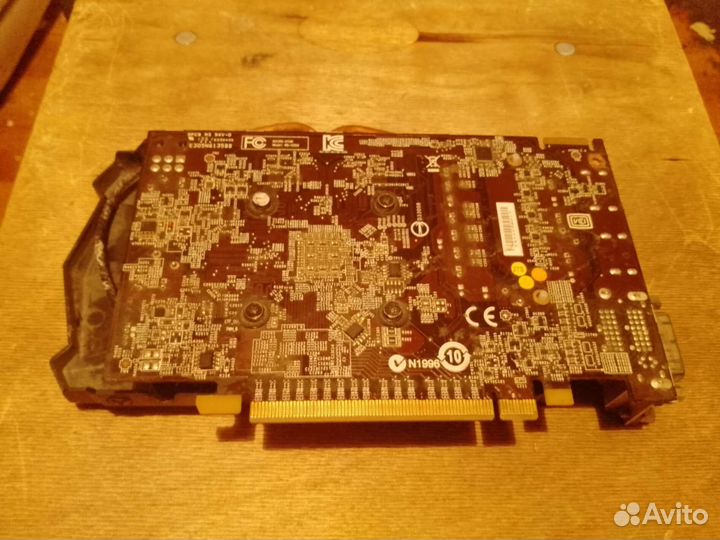 Видеокарта MSI R270