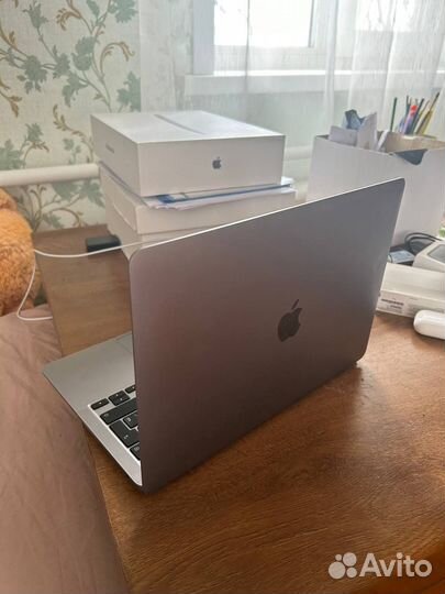 Macbook Air 13 retina 2020